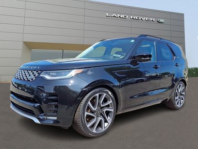 New 2025 Land Rover Discovery Metropolitan Edition