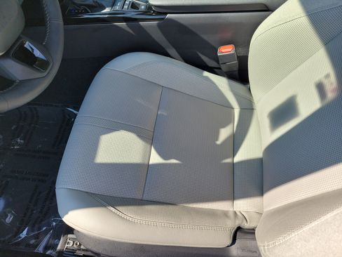 Certified 2025 Toyota Camry XLE w/ Premium Plus Package image 23