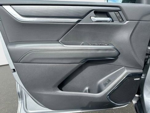 New 2026 GMC Acadia Elevation w/ Elevation Premium Package image 18