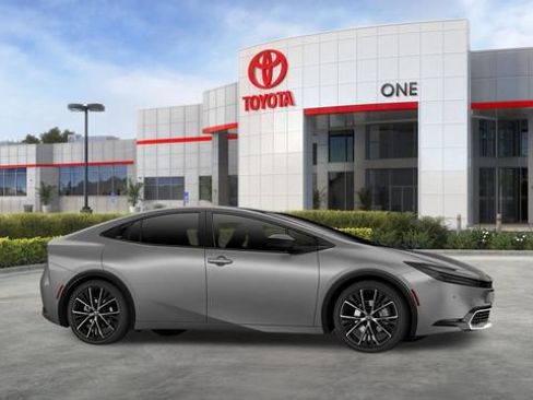 New 2026 Toyota Prius XLE FWD image 16