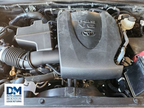 Used 2022 Toyota Tacoma Limited w/ Nightshade Package image 41