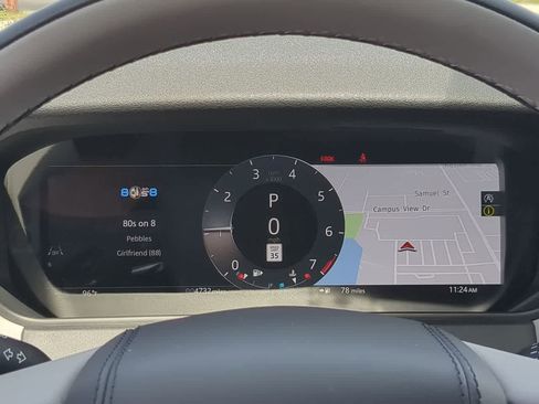 Used 2026 Land Rover Range Rover Velar S AWD/4WD image 35