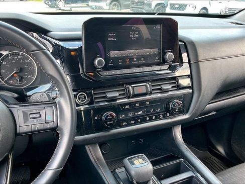 Used 2023 Nissan Pathfinder Rock Creek AWD/4WD image 18