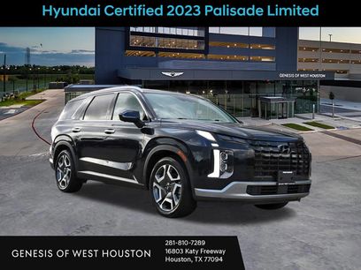 Used 2023 Hyundai Palisade Limited w/ Cargo Package