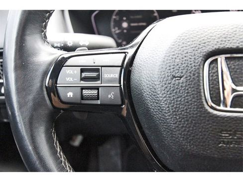 Used 2025 Honda Civic Sport image 18