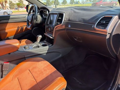 Used 2017 Jeep Grand Cherokee SRT w/ Trailer Tow Group IV image 17