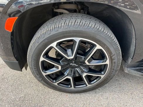 Used 2021 Chevrolet Suburban RST w/ Rear Media and Nav Package image 20