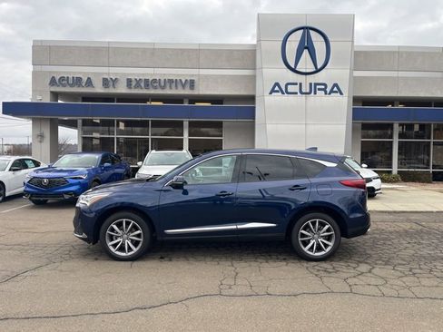 Used 2023 Acura RDX w/ Technology Package image 1