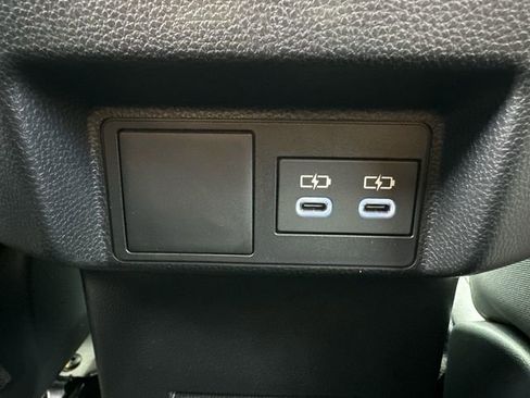 Certified 2026 Toyota Tacoma TRD Off-Road AWD/4WD image 18