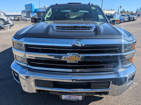 Used 2018 Chevrolet Silverado 3500 LTZ w/ Duramax Plus Package image 8