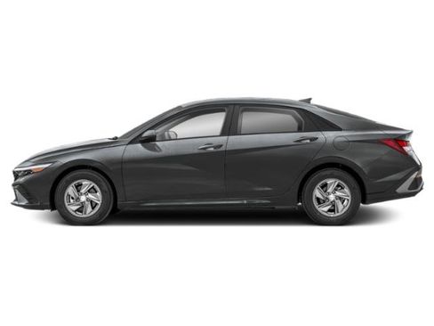New 2026 Hyundai Elantra SE FWD image 3