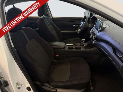 Used 2024 Nissan Sentra SV FWD image 30