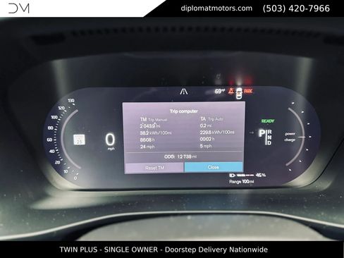 Used 2023 Volvo C40 P8 Recharge Plus AWD/4WD image 30