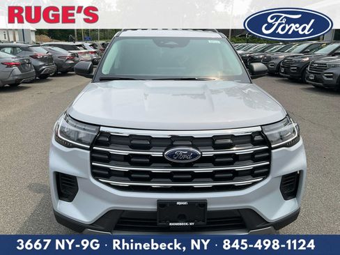 New 2026 Ford Explorer Active AWD/4WD image 9