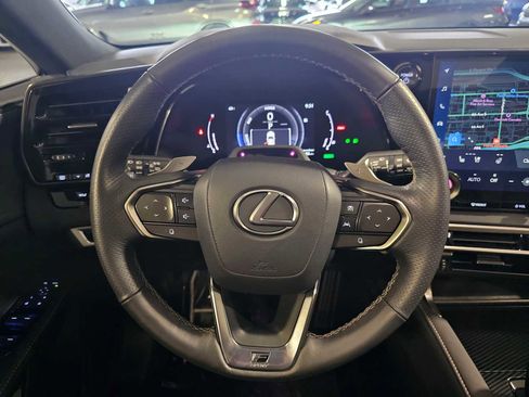 Used 2024 Lexus RX 500h F Sport w/ Convenience Package image 11