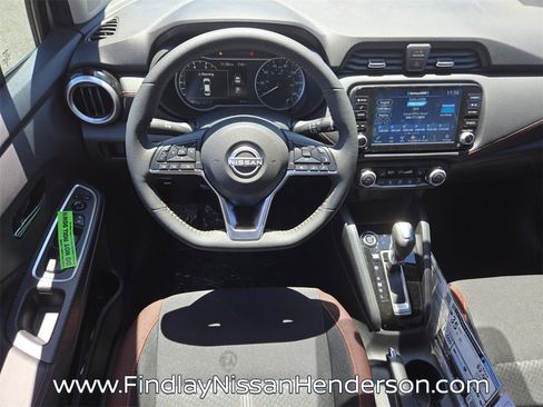 New 2025 Nissan Versa SR w/ Trunk Package image 8