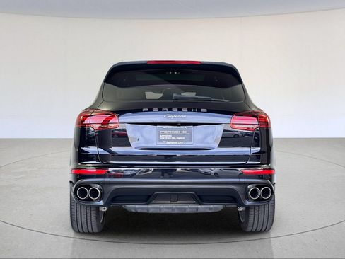 Certified 2016 Porsche Cayenne S AWD/4WD image 7