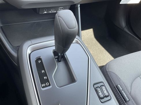 Used 2025 Subaru Crosstrek 2.0i Premium image 24