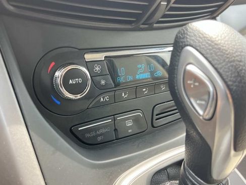 Used 2014 Ford Escape SE w/ Equipment Group 201A FWD image 35