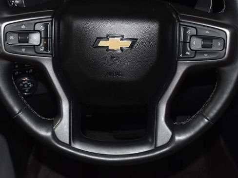 Used 2023 Chevrolet Silverado 1500 High Country w/ Technology Package image 24