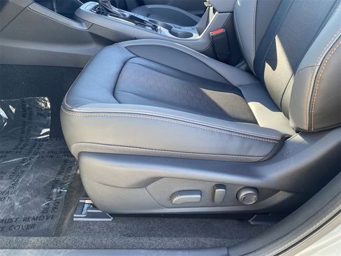 New 2026 Subaru Crosstrek 2.5i Limited image 16