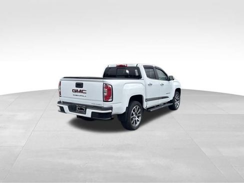 Used 2021 GMC Canyon Denali image 6