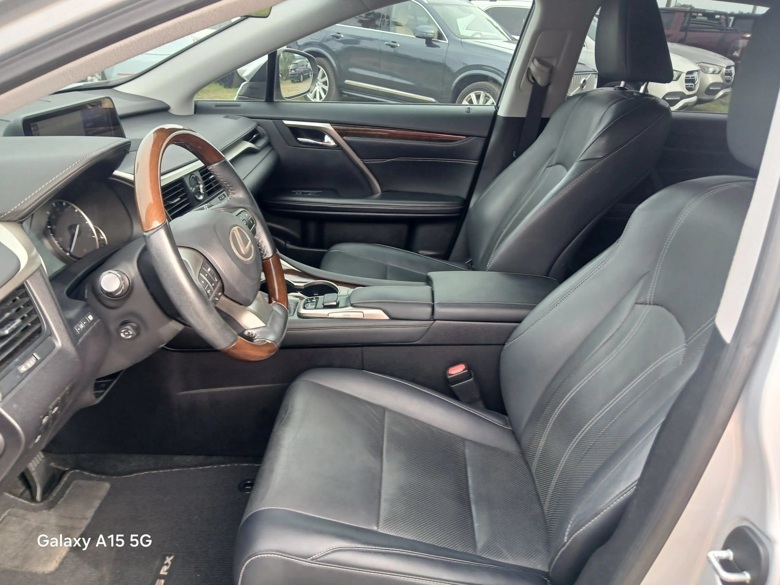Used 2019 Lexus RX 350 FWD w/ Navigation Package image 9