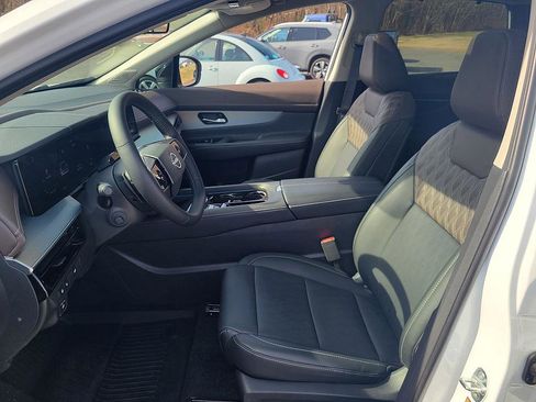 New 2026 Nissan Murano Platinum w/ Technology Package image 13