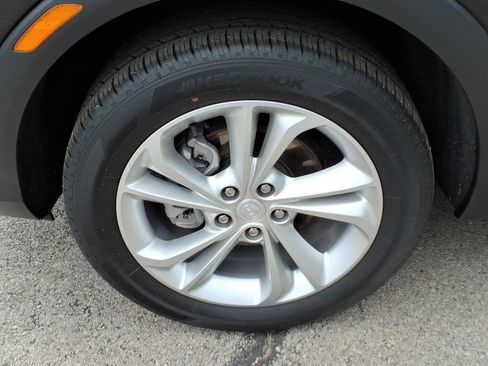 Used 2023 Buick Encore GX Preferred w/ Cold Weather Comfort Package AWD/4WD image 9