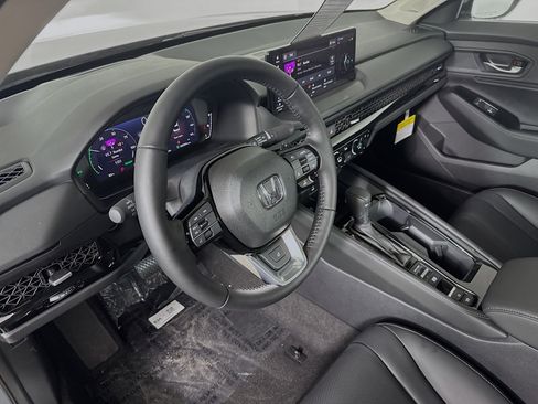 New 2025 Honda Accord Touring image 8