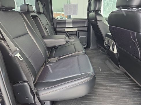 Used 2017 Ford F150 Lariat w/ Equipment Group 502A Luxury image 39