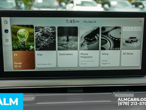 Used 2025 Genesis GV60 RWD image 36