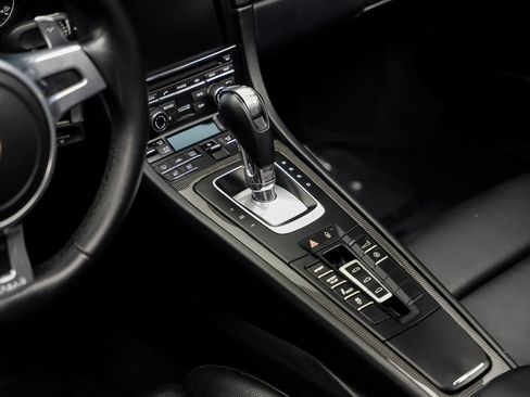 Used 2015 Porsche 911 Turbo S AWD/4WD image 57