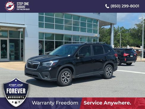 Used 2021 Subaru Forester Premium w/ Popular Package #1 AWD/4WD image 1