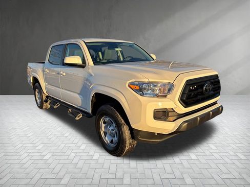 Used 2023 Toyota Tacoma SR w/ SR Convenience Package image 7