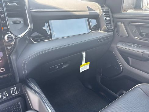 New 2026 RAM 1500 Limited AWD/4WD image 30