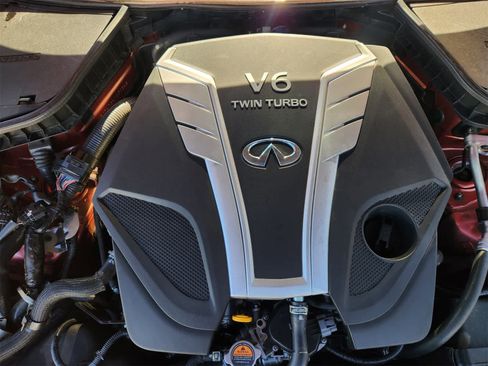 Used 2017 INFINITI Q50 Red Sport 400 image 31