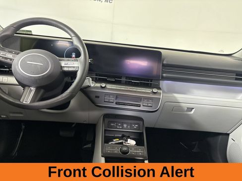 Used 2026 Hyundai Kona Limited FWD image 20