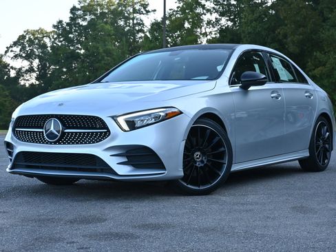 Used 2022 Mercedes-Benz A 220 A 220 image 4