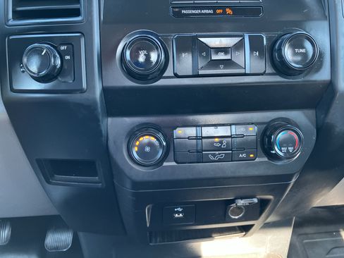 Used 2019 Ford F150 XL w/ Equipment Group 101A Mid RWD image 21