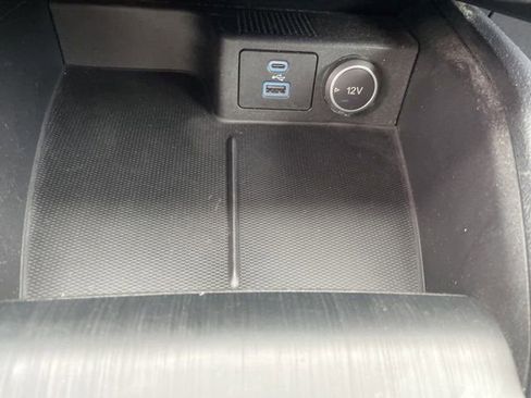 Used 2020 Ford Escape SE FWD image 37