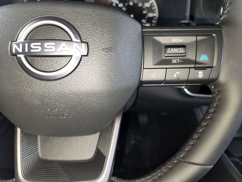 Used 2026 Nissan Rogue SV FWD image 25
