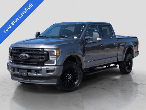 Certified 2022 Ford F250 Lariat w/ Black Appearance Package image 1