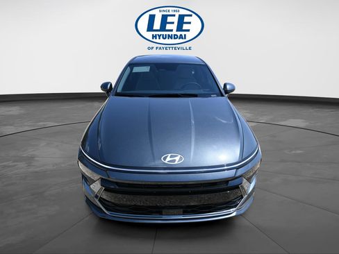 Certified 2026 Hyundai Sonata SE FWD image 8