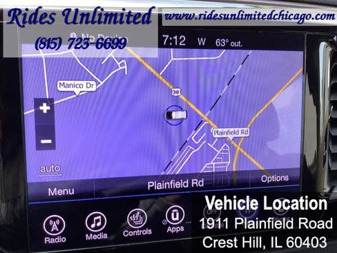 Used 2017 Chrysler Pacifica Touring-L Plus w/ Advanced Safetytec Group FWD image 11