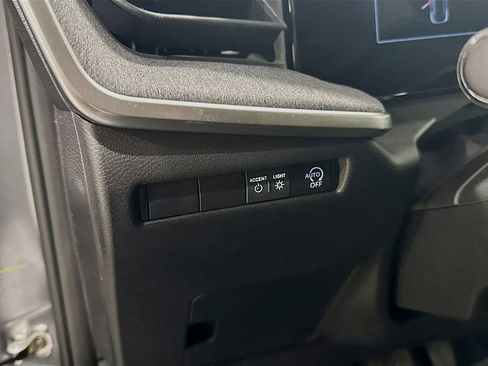 Certified 2025 Nissan Kicks SV w/ Illumination Package FWD image 30