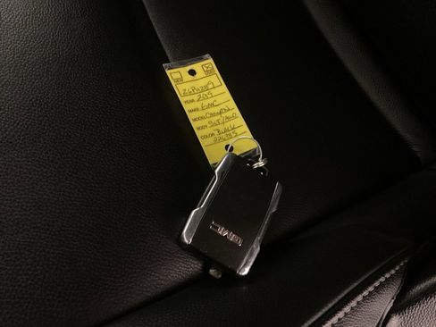 Used 2019 GMC Canyon SLT w/ Driver Alert Package image 39