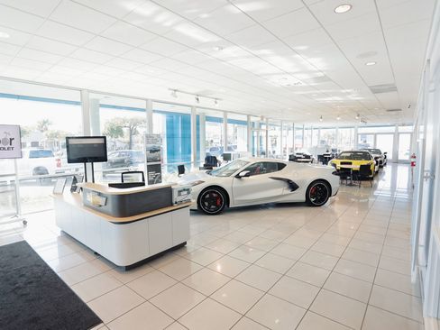 Used 2023 Chevrolet Silverado 1500 LT image 22