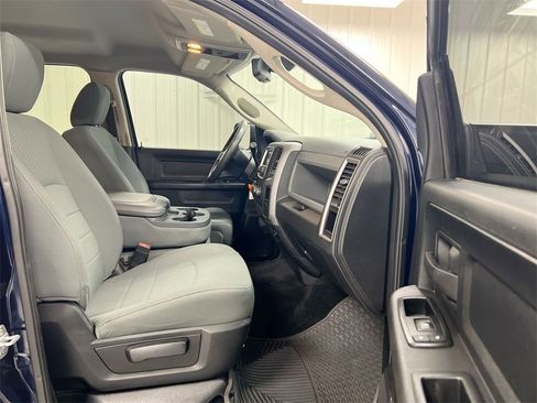 Used 2015 RAM 3500 Tradesman w/ Chrome Appearance Group image 15