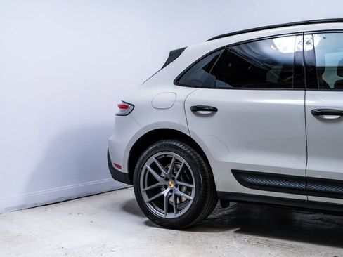 New 2026 Porsche Macan AWD/4WD image 11